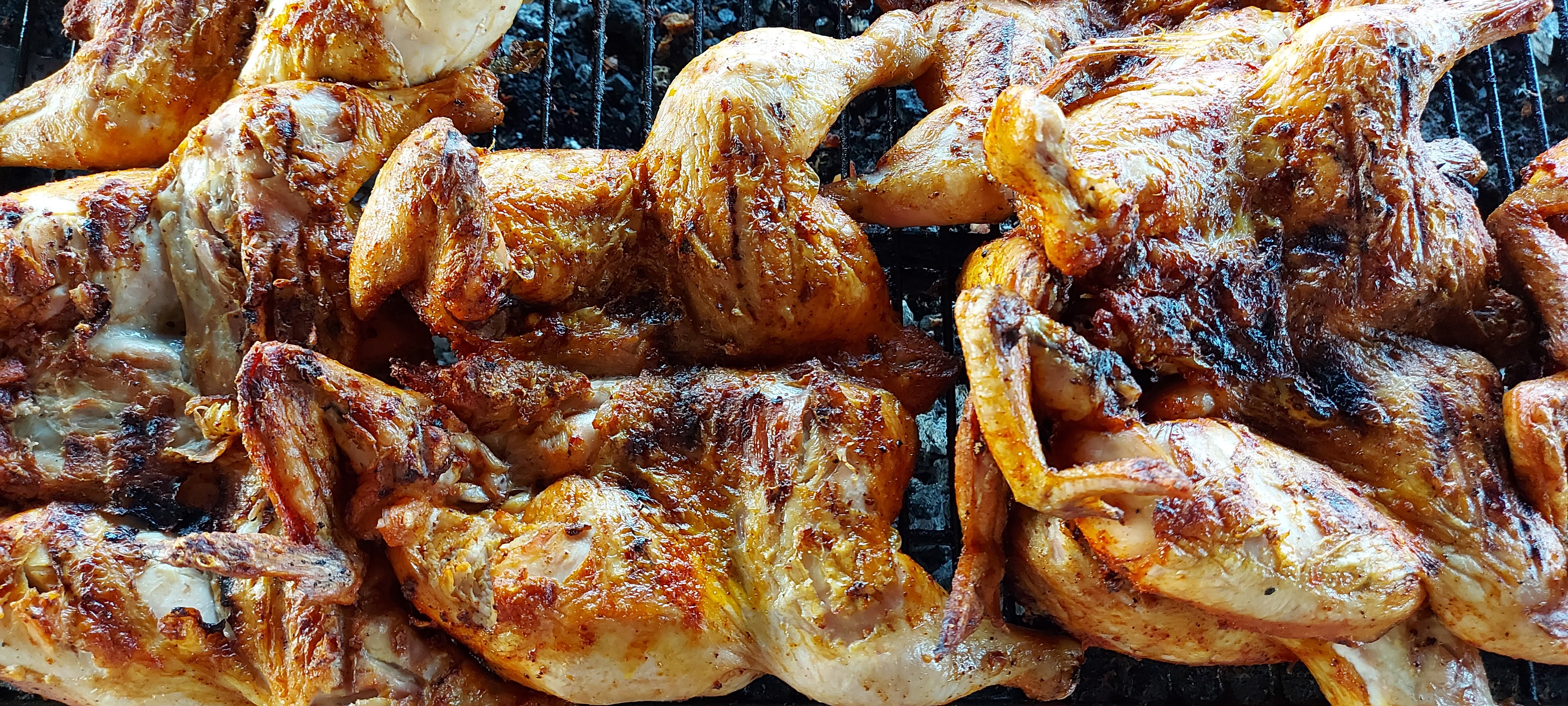 El mejor pollo asado al carbón en la ciudad de Sun Valley / Best Charcoal Grilled Chicken in Sun Valley City